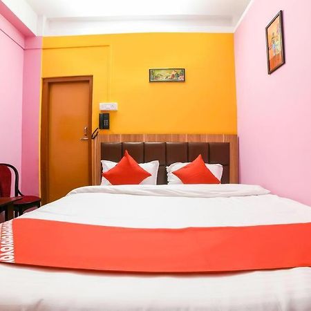 Maa Kamakhya Guest House Guwahati Ngoại thất bức ảnh
